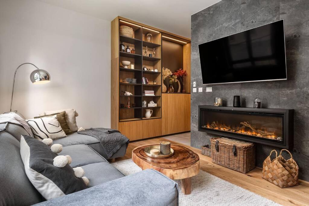 Luxury 2 Bedroom Mountain Escape ฮาร์ราคอฟ ภายนอก รูปภาพ